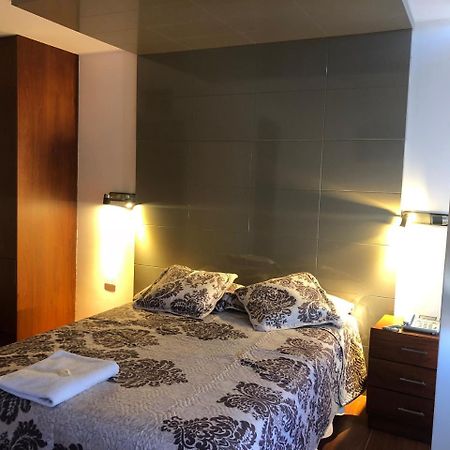 Hotel Bacastell Quito Zewnętrze zdjęcie